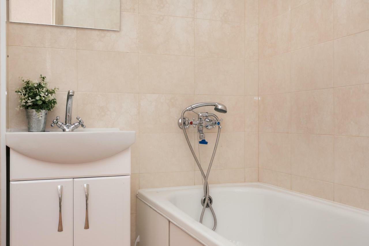Luxury Apart-Hotel On Kharkovskaya Neer Manufaktura ซูมี ภายนอก รูปภาพ